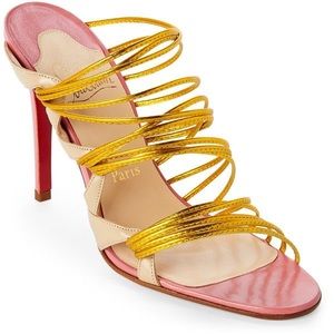 Christian Louboutin Frescobadli Pumps yellow beige